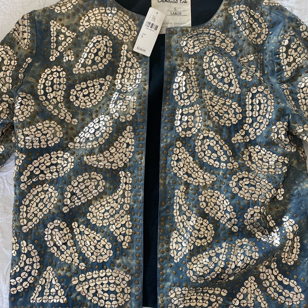 NWT Bendito Pie Sequined Jacket